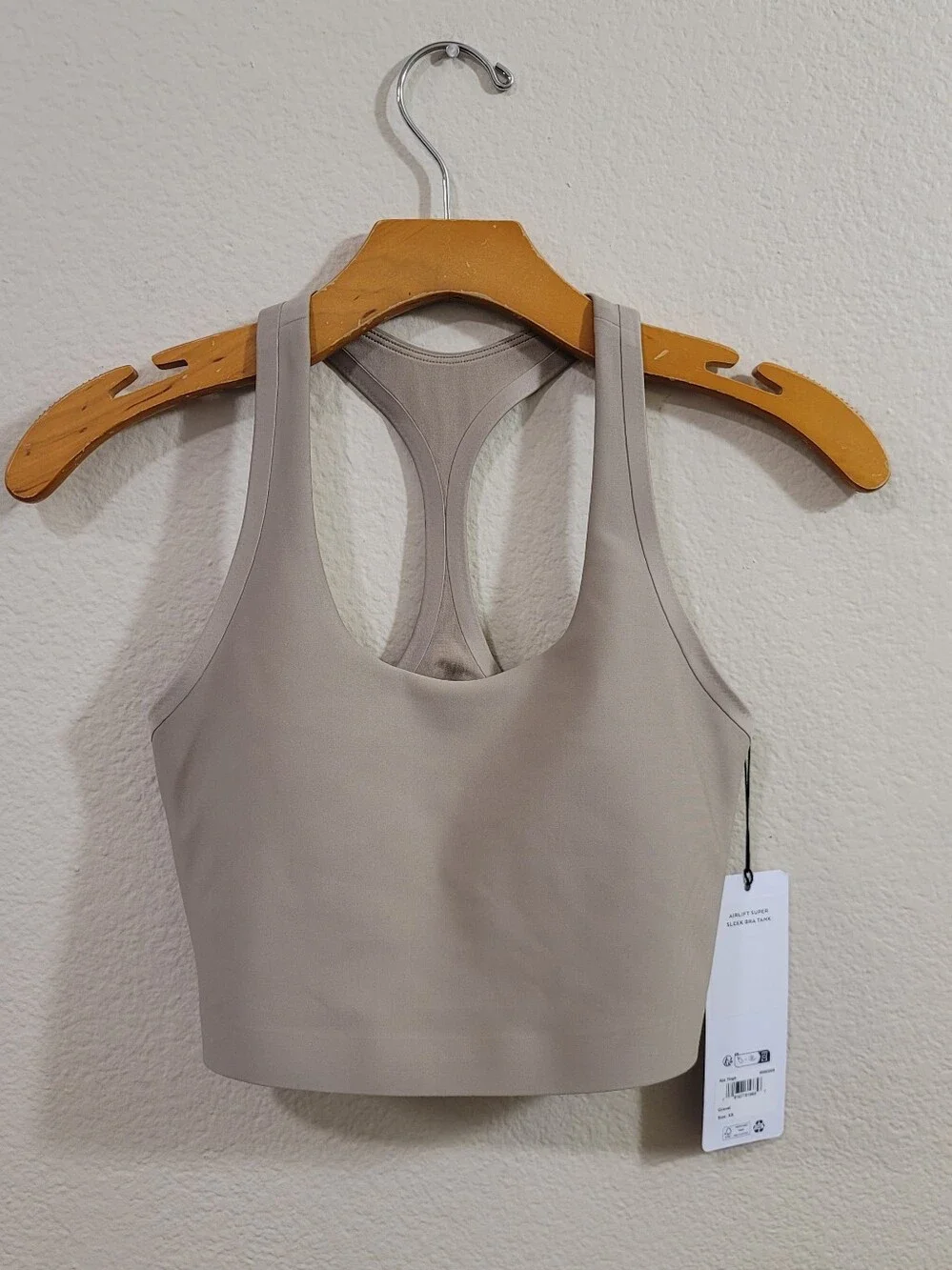 NWT Alo Airlift Super Sleek Bra Tank Gravel XS